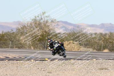 media/Dec-06-2025-CVMA (Sat) [[4a896cc04c]]/Race 4-Formula Middleweight/